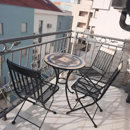 Rose Loboja ゲストハウス