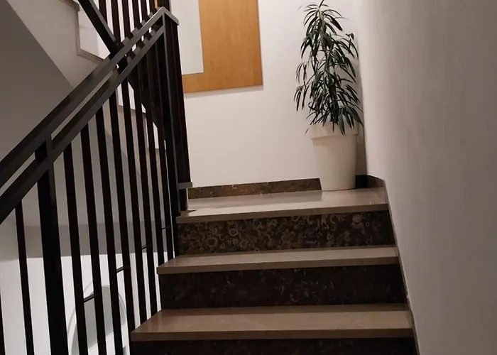 Rose Loboja Gasthuis 3*