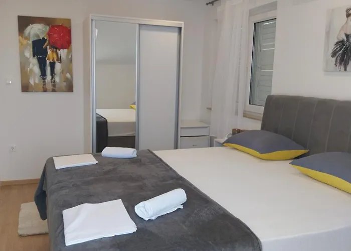 Gasthuis Rose Loboja