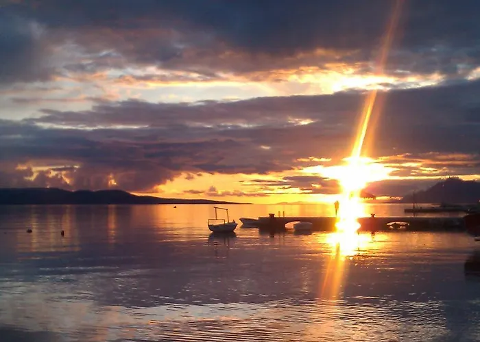 Rose Loboja Gasthuis Makarska