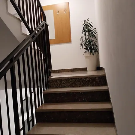 Rose Loboja Vendégház 3*